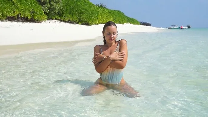 bikini beaches in maldives